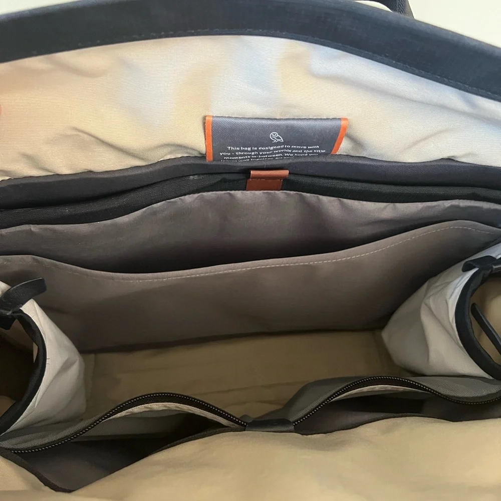 Bellroy System Messenger Bag and Lite Tote - Picture 5 of 7